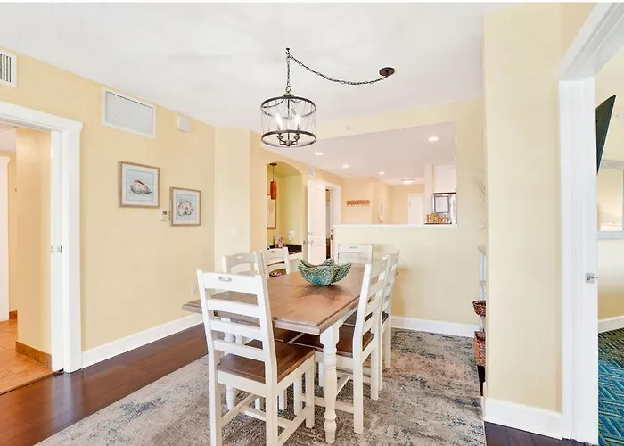 Splash Harbour, Harbourside Waterfront Apartment Clearwater Beach