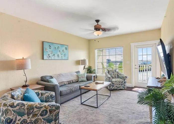 Splash Harbour, Harbourside Waterfront Apartment Clearwater Beach
