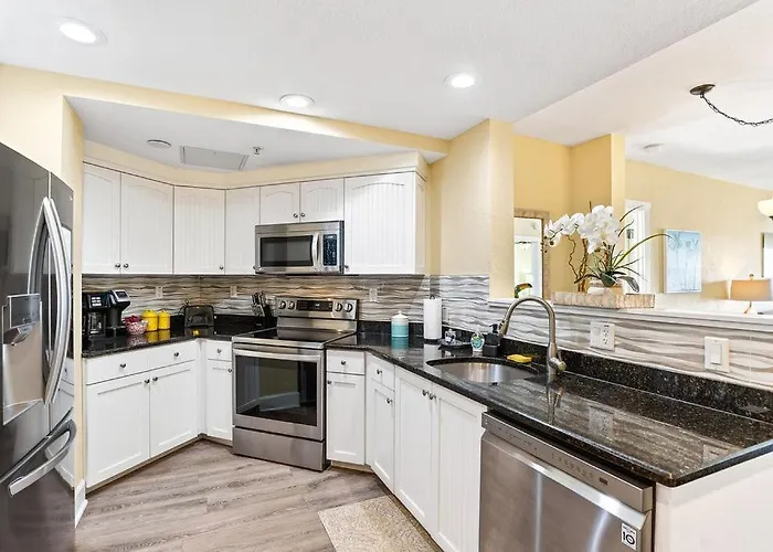Splash Harbour, Harbourside Waterfront Apartment Clearwater Beach