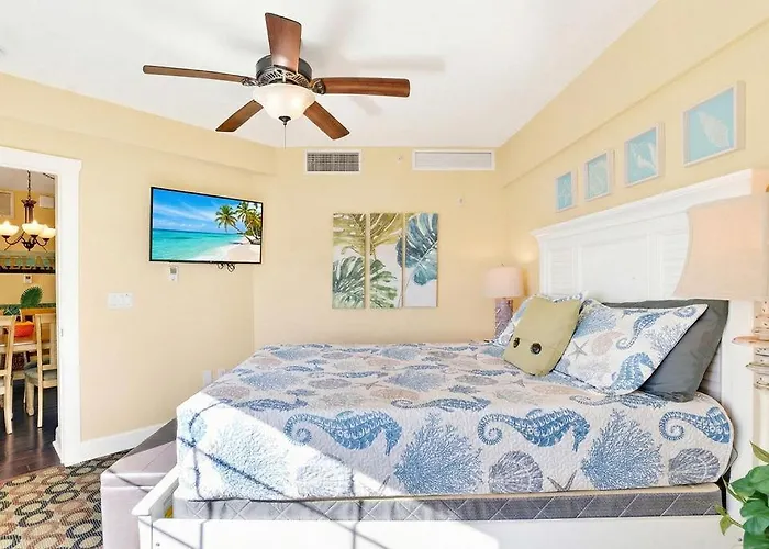 Splash Harbour, Harbourside Waterfront Apartment Clearwater Beach