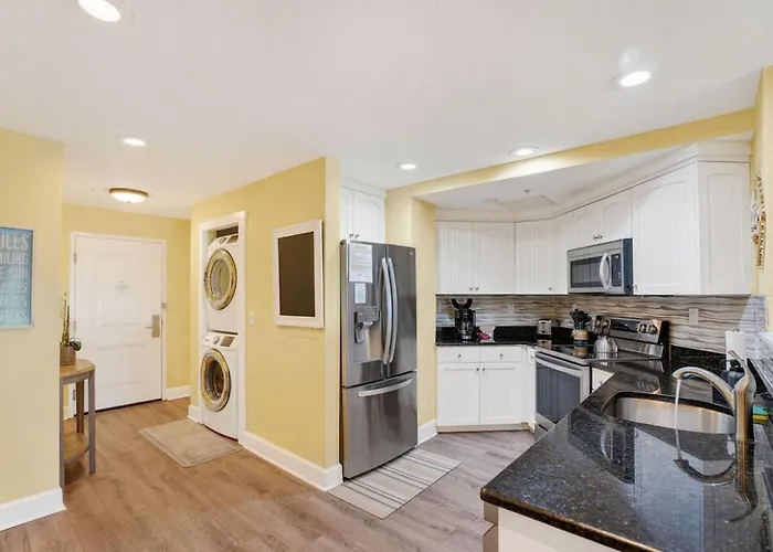 Splash Harbour, Harbourside Waterfront Apartment Clearwater Beach